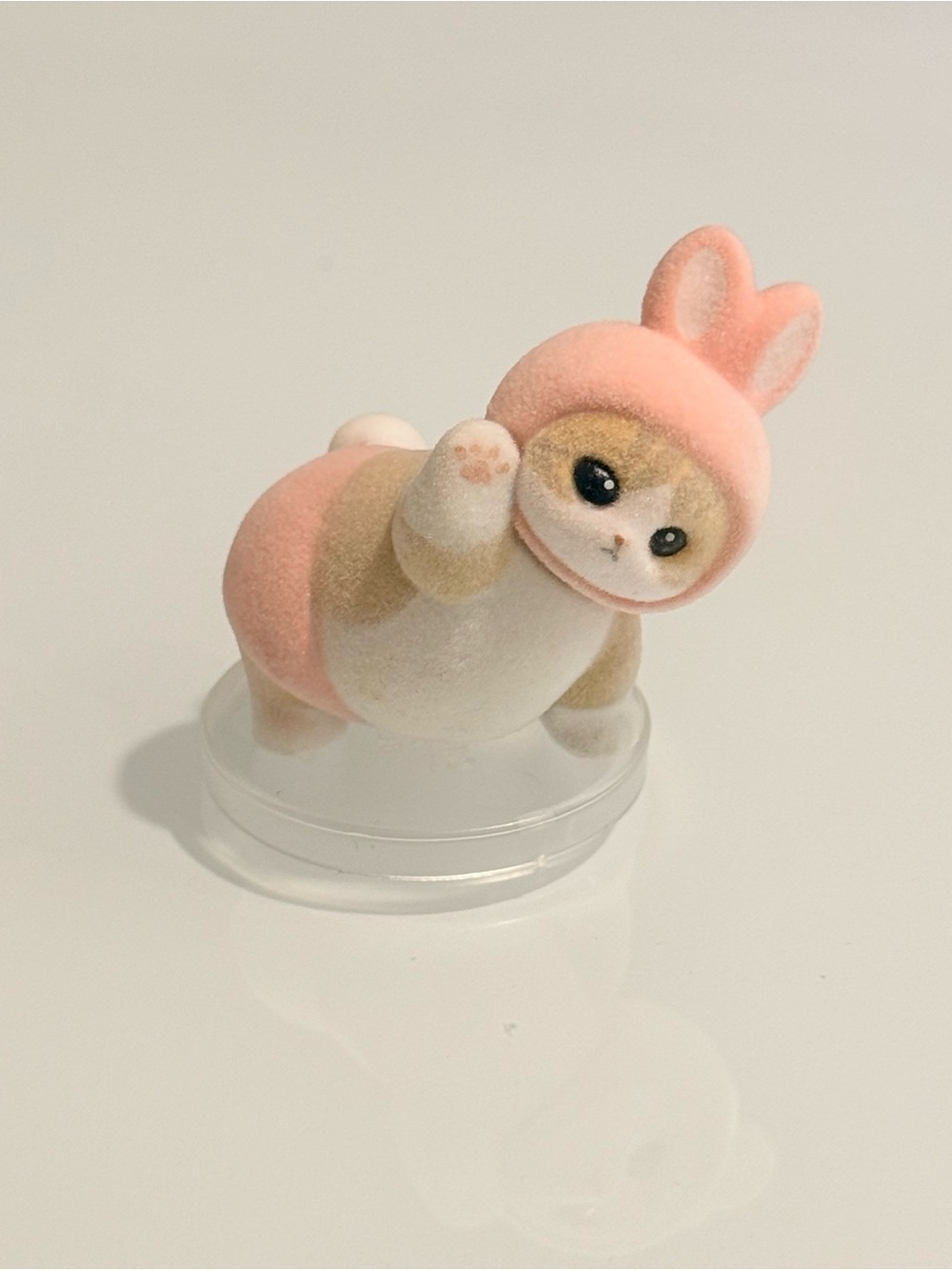 Mofusand NARABUNDESU Pink Bunny Cat Flocked Figure Gashapon Japan Tokyo Station